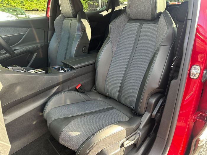 Peugeot 3008 2021