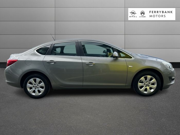 Opel Astra 2017