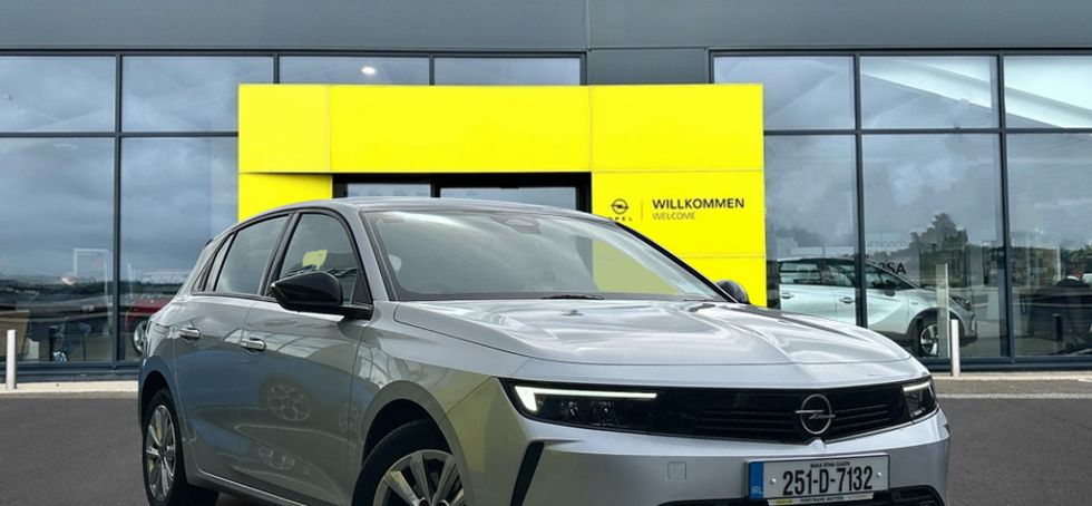 Opel Astra 2025