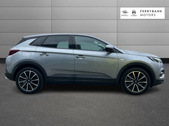 Opel GRANDLAND X 2021