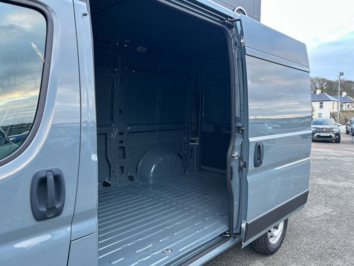 Opel Movano 2026