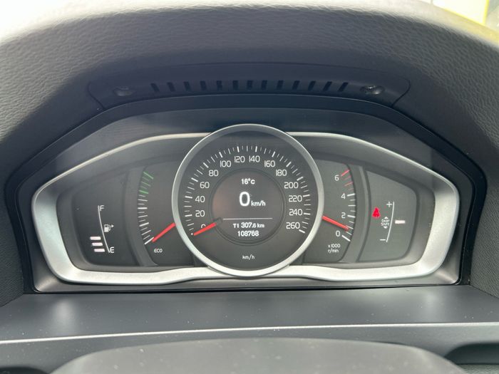Volvo V60 2017