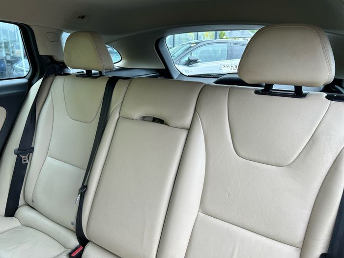 Volvo V60 2017