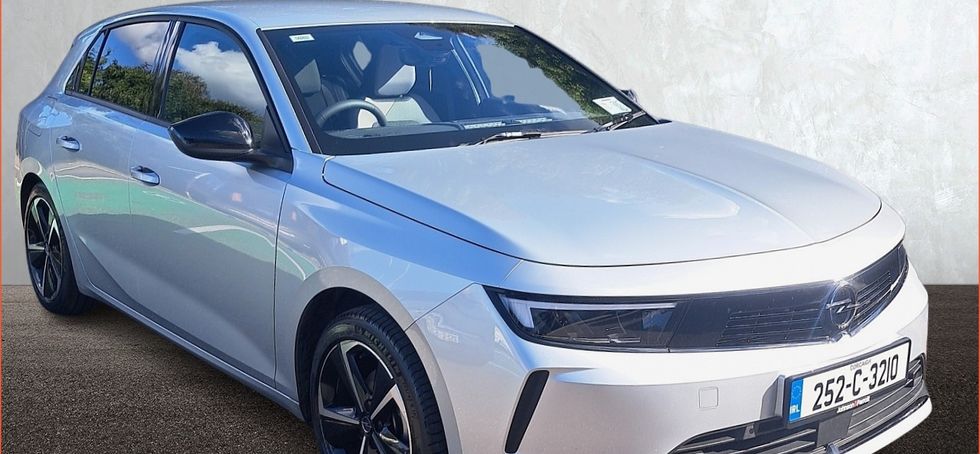 Opel Astra 2025