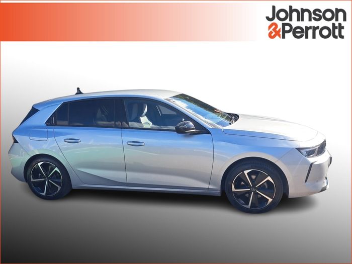 Opel Astra 2025