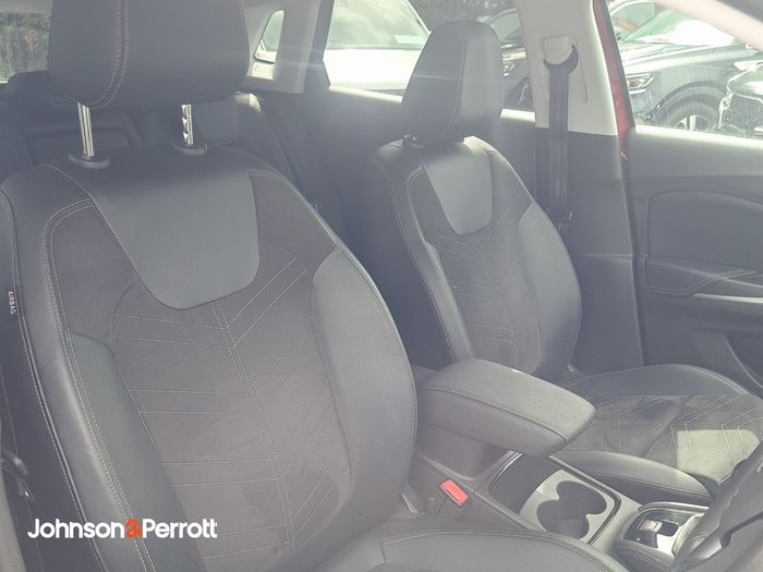 Opel GRANDLAND X 2024