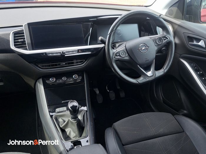 Opel GRANDLAND X 2024