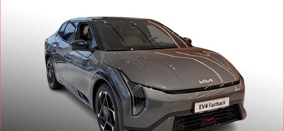 Kia EV4 2026