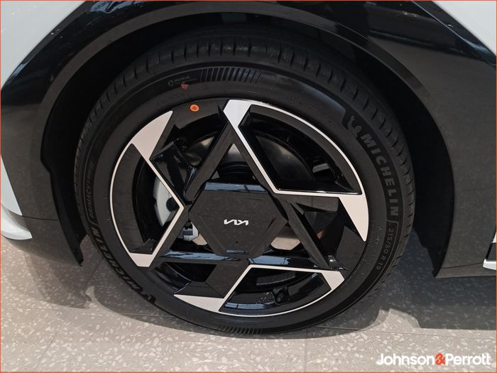 Kia EV4 2026