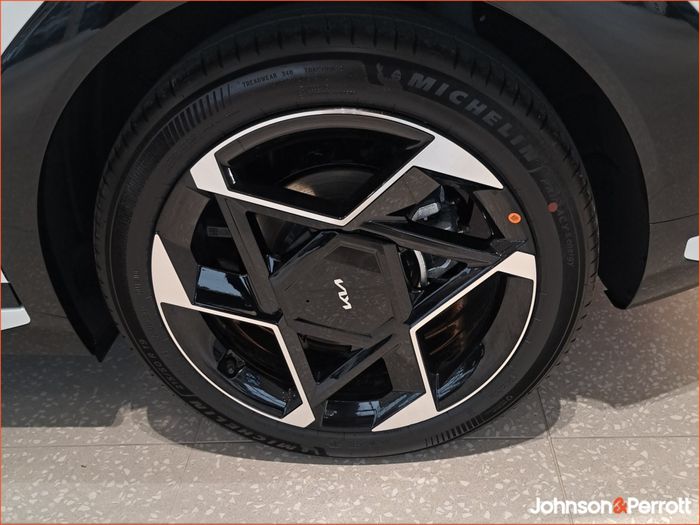 Kia EV4 2026