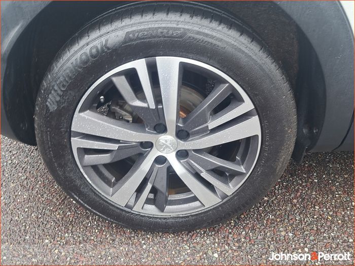 Peugeot 3008 2022