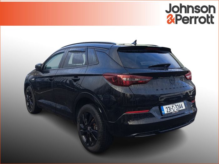 Opel GRANDLAND X 2023