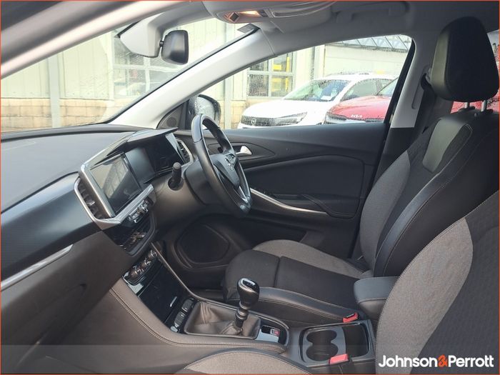 Opel GRANDLAND X 2023