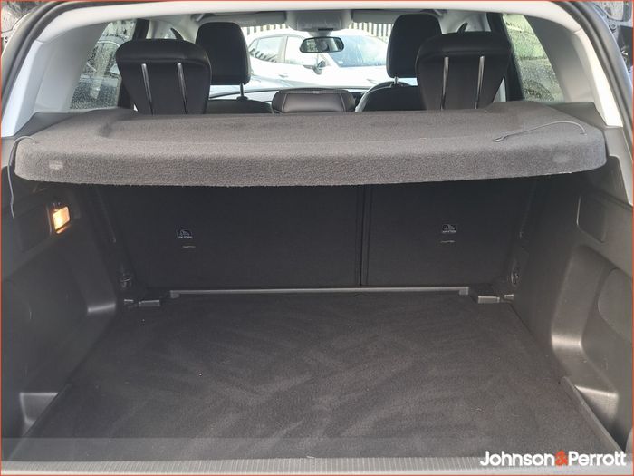 Opel GRANDLAND X 2023