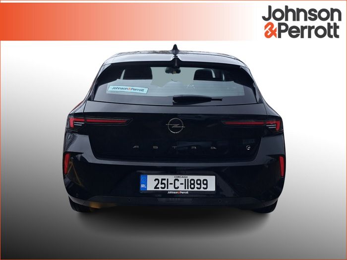 Opel Astra 2025