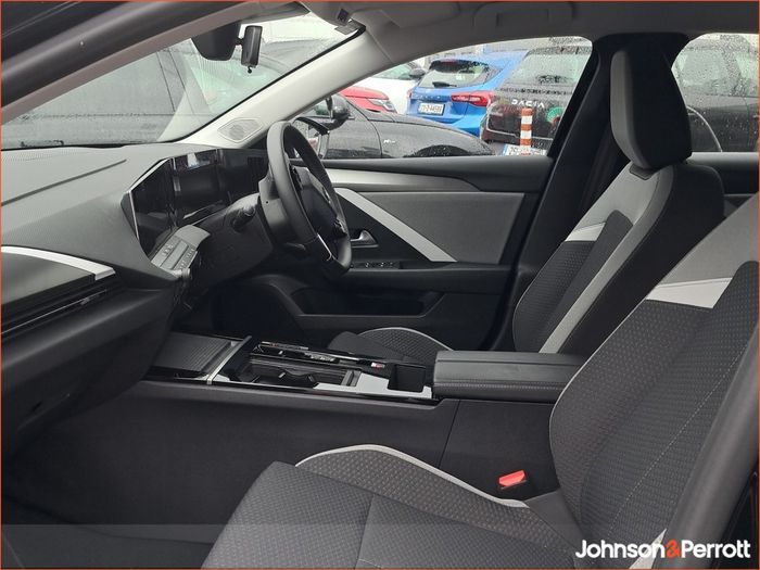 Opel Astra 2025