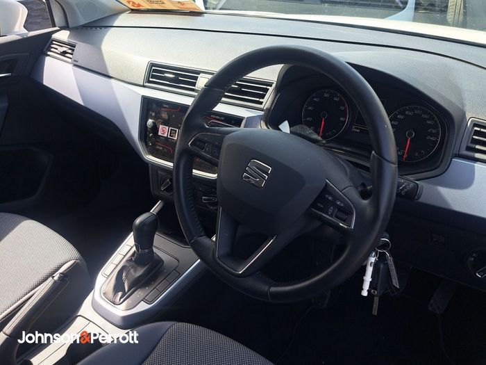 SEAT Arona 2021