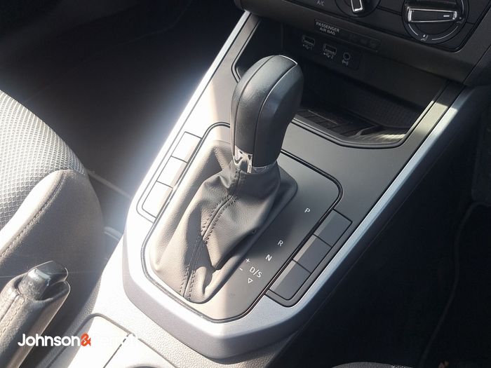 SEAT Arona 2021