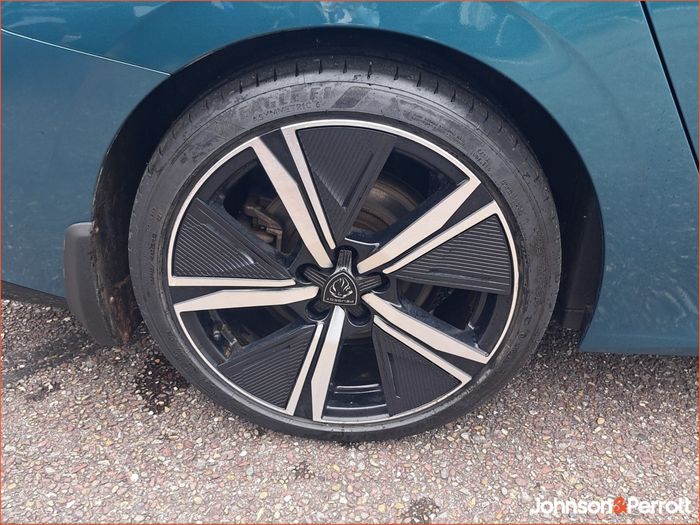 Peugeot 308 2023