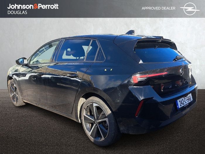 Opel Astra 2024
