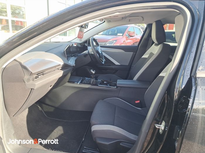 Opel Astra 2024
