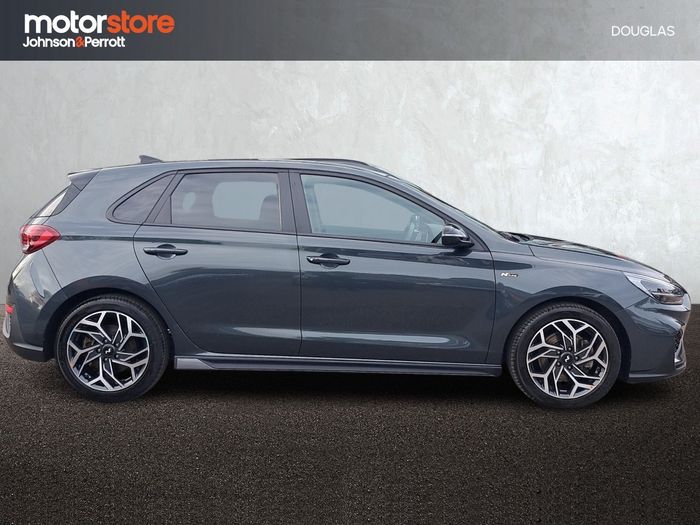 Hyundai i30 2025