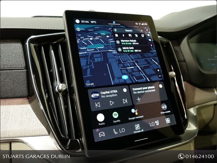 Volvo XC90 2025