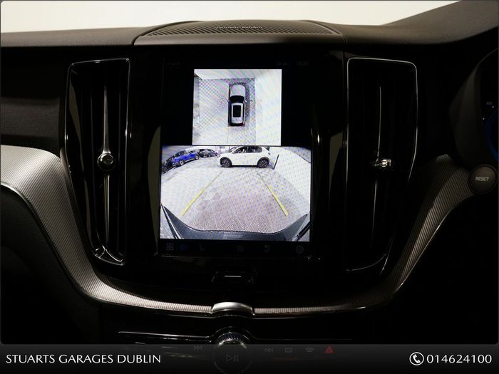 Volvo XC60 2025