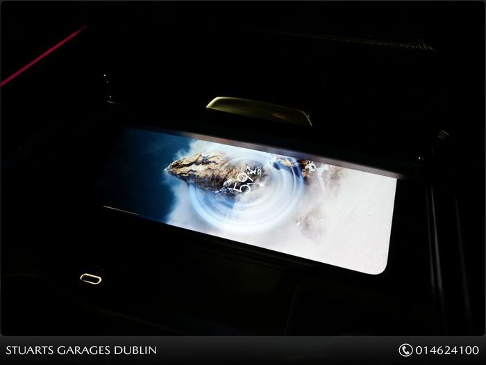 Mercedes-Benz EQB 2024