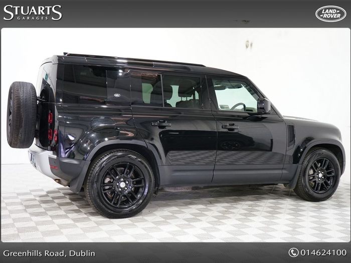 Land Rover Defender 2023