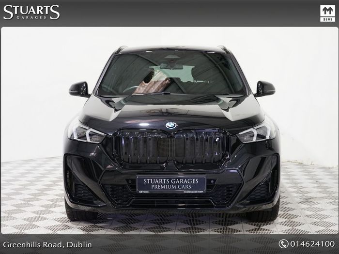 BMW iX1 2023
