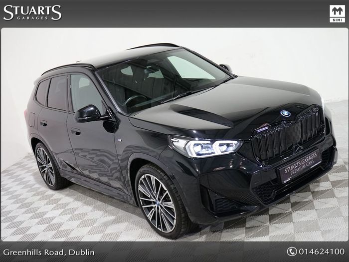 BMW iX1 2023