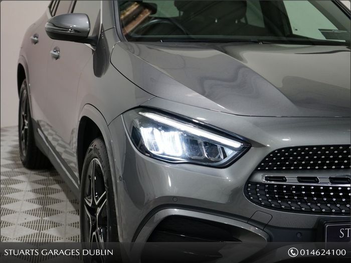 Mercedes-Benz GLA Class 2025