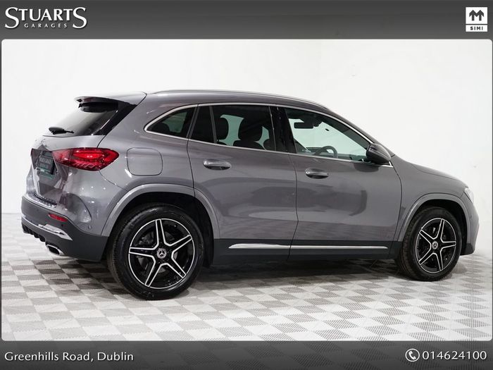 Mercedes-Benz GLA Class 2025