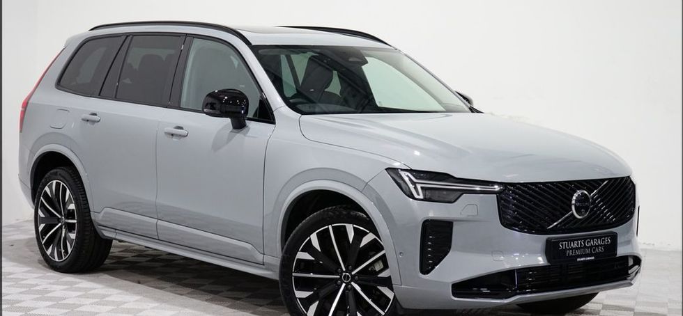 Volvo XC90 2025