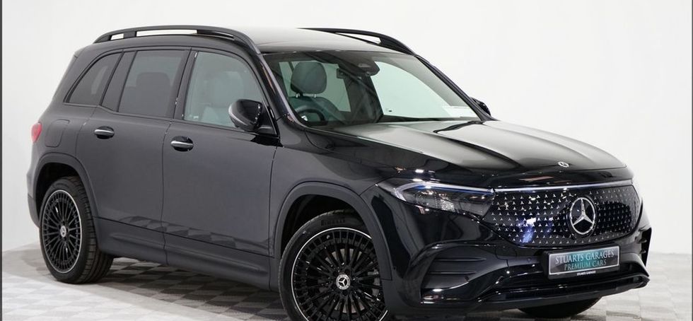 Mercedes-Benz EQB 2025