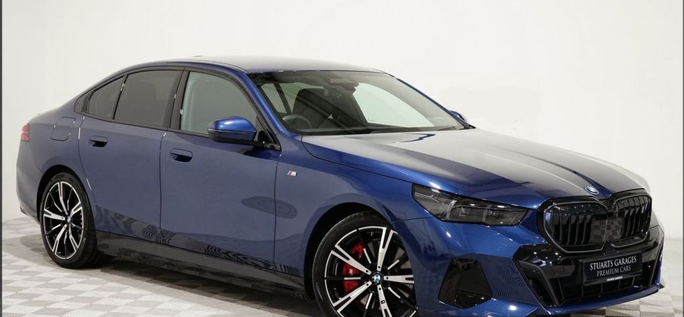 BMW i5 2025