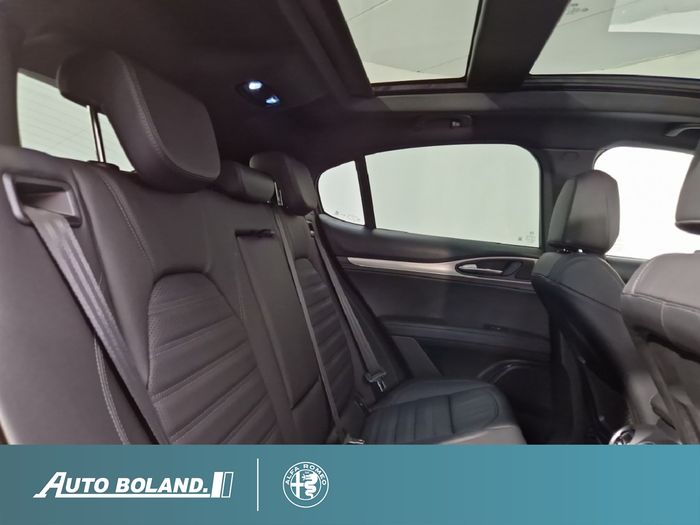 Alfa Romeo Stelvio 2026