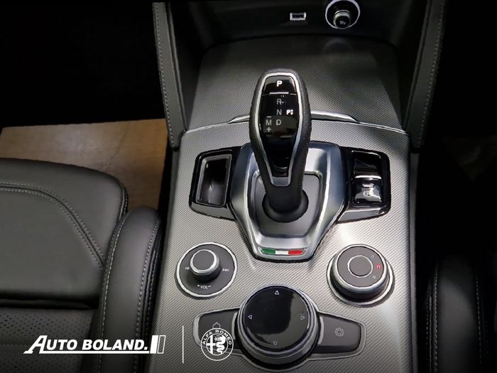 Alfa Romeo Stelvio 2026