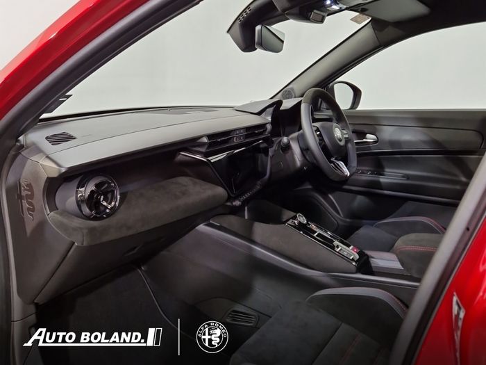 Alfa Romeo Junior 2026
