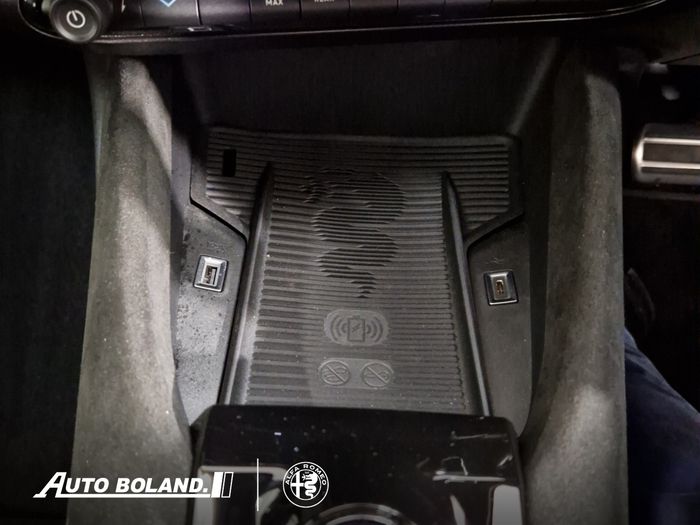 Alfa Romeo Junior 2026