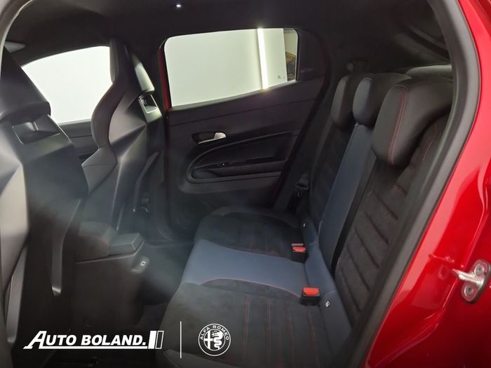 Alfa Romeo Junior 2026