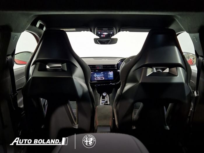 Alfa Romeo Junior 2026