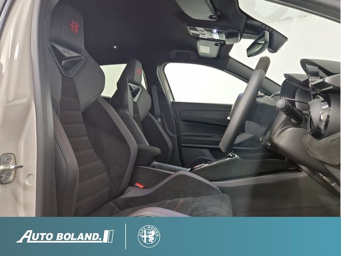 Alfa Romeo Junior 2026
