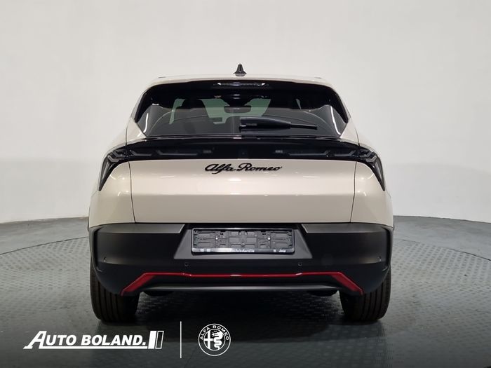 Alfa Romeo Junior 2026