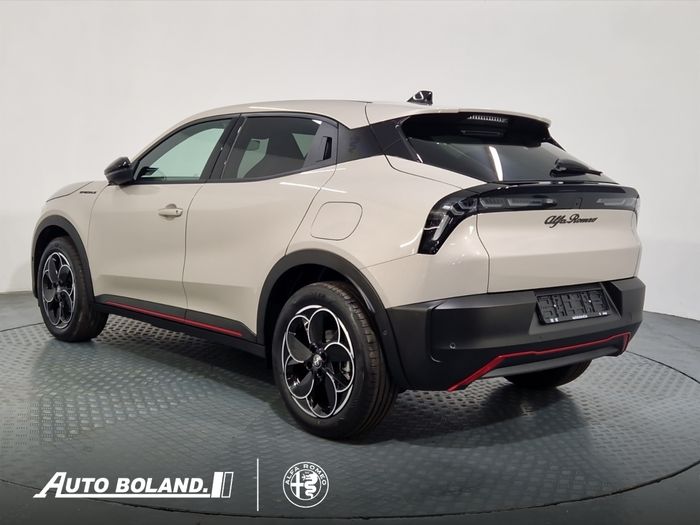 Alfa Romeo Junior 2026
