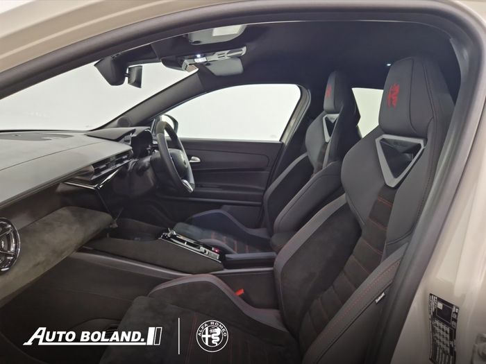 Alfa Romeo Junior 2026