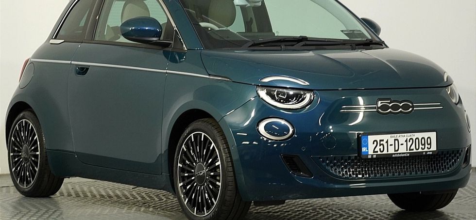 Fiat 500e 2025