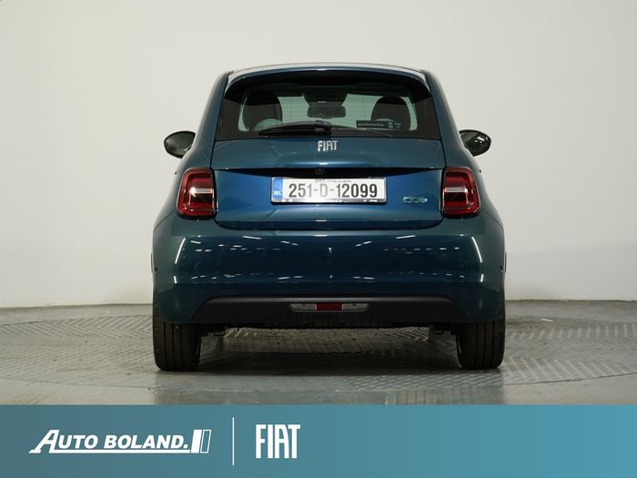 Fiat 500e 2025