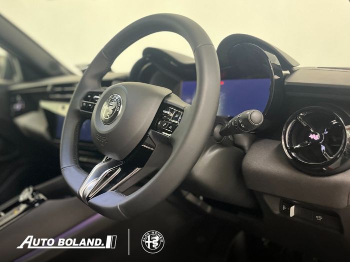 Alfa Romeo Junior 2026